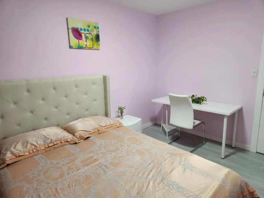 Private Single Room In A House Ричмонд Экстерьер фото